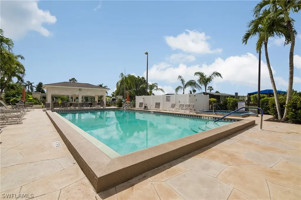 216 Oceans Boulevard Naples FL 34104