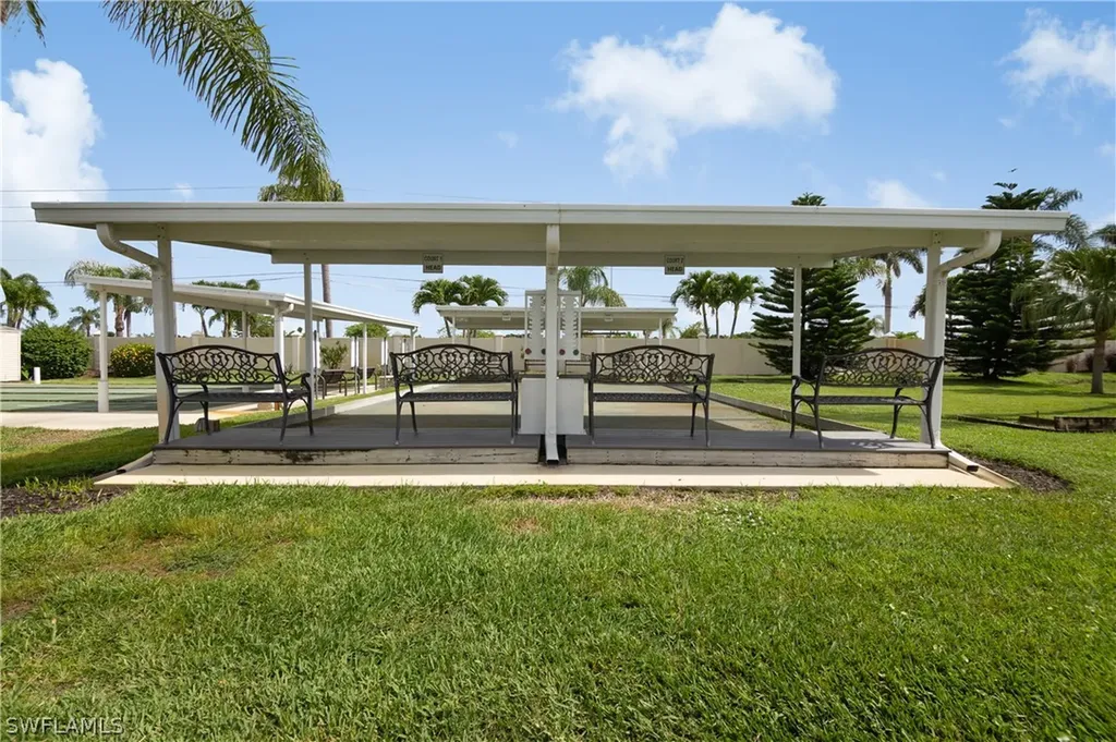 216 Oceans Boulevard Naples FL 34104