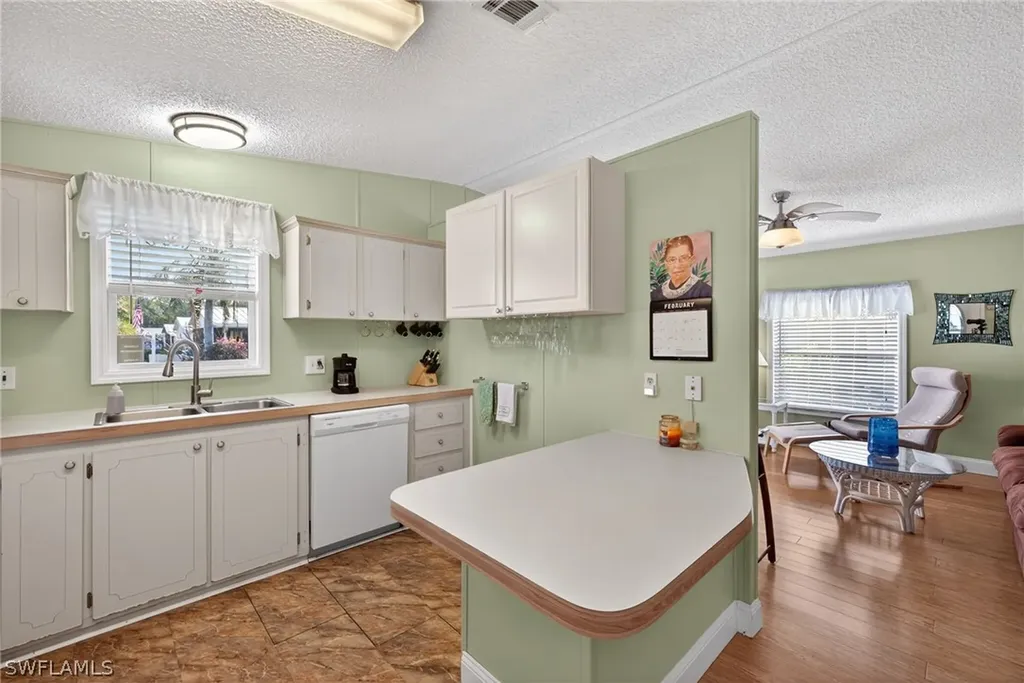 216 Oceans Boulevard Naples FL 34104