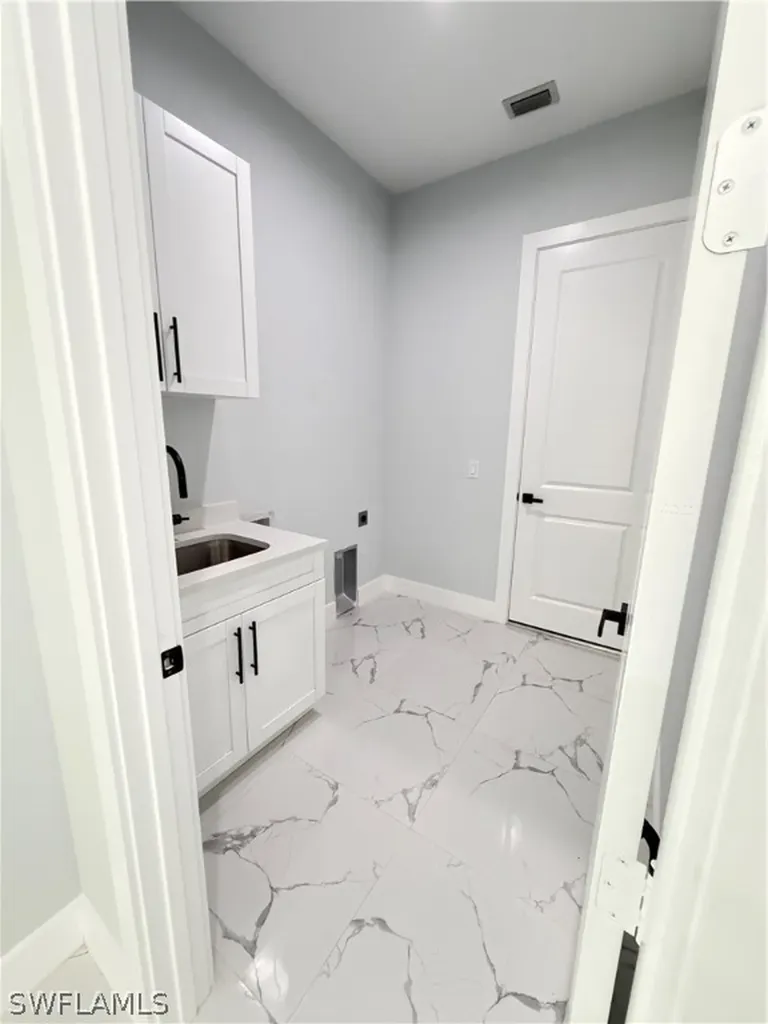 2864 66th Avenue NE Naples FL 34120