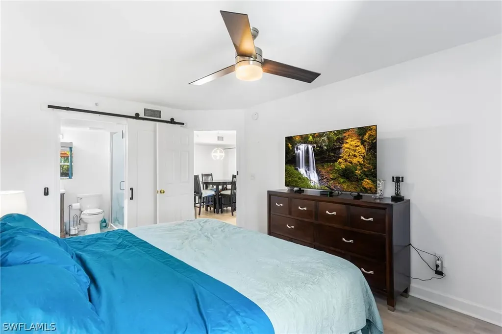 8940 Colonnades Court E Bonita Springs FL 34135