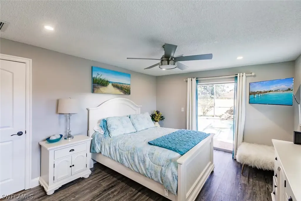 4866 Tahiti Lane Naples FL 34112