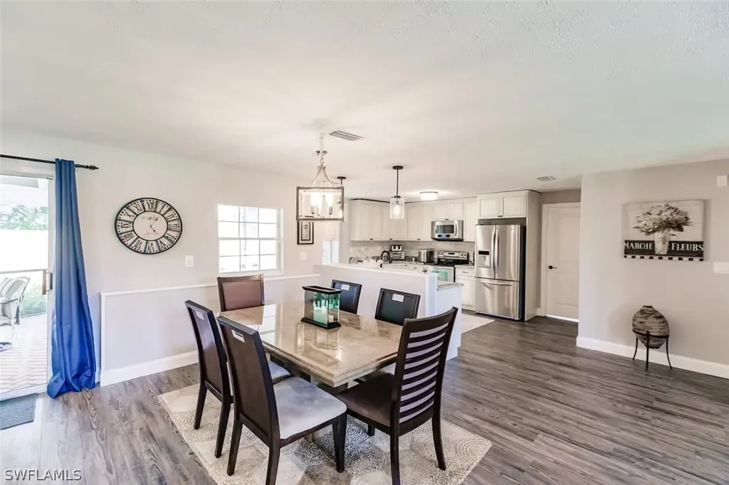 4866 Tahiti Lane Naples FL 34112