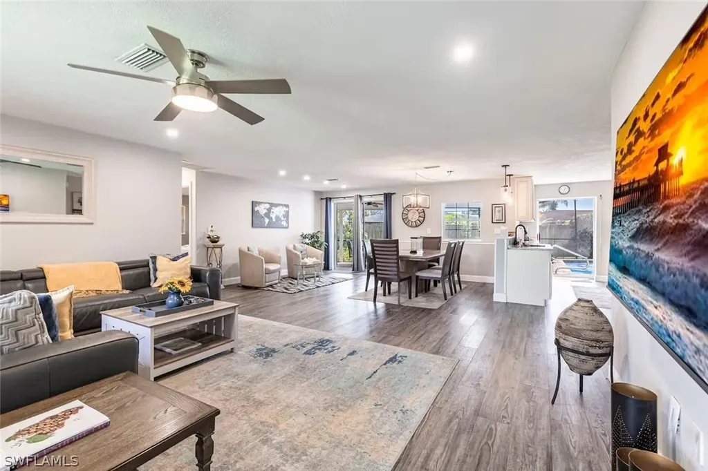4866 Tahiti Lane Naples FL 34112