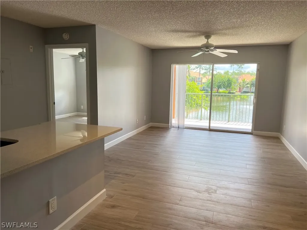 1205 Wildwood Lakes Boulevard Naples FL 34104