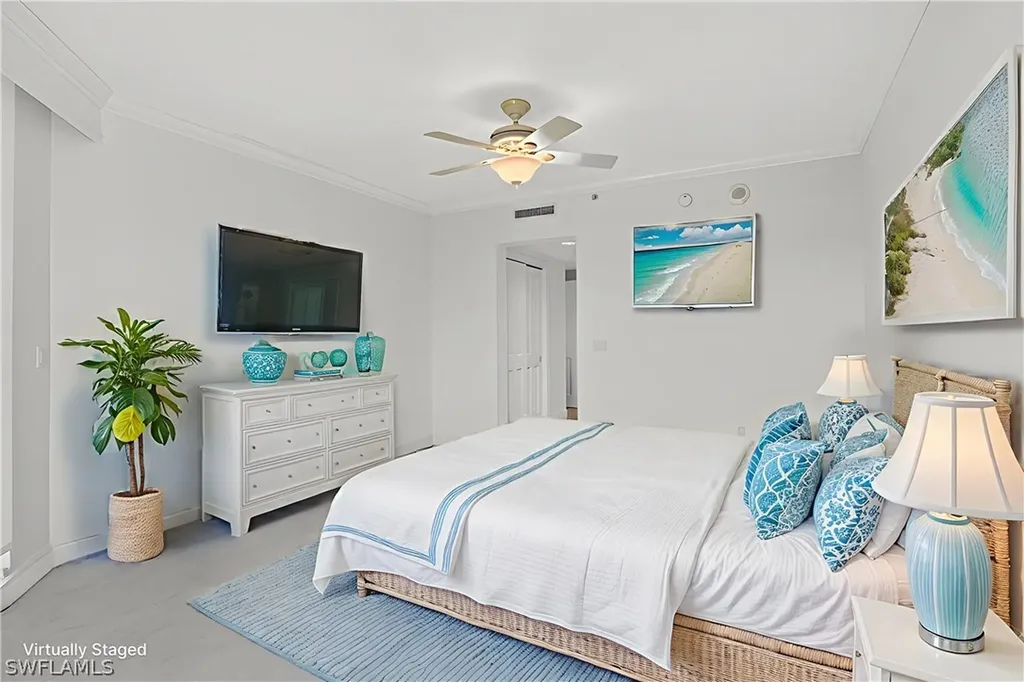1060 Borghese Lane Naples FL 34114