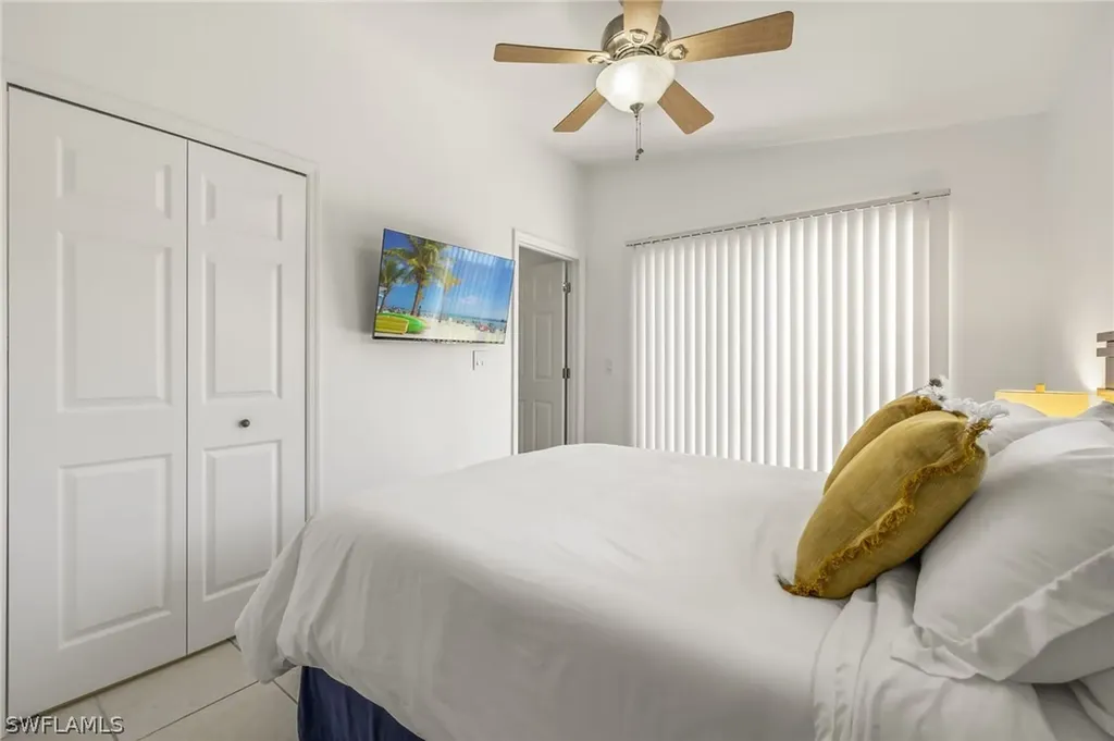 742 111th Avenue N Naples FL 34108