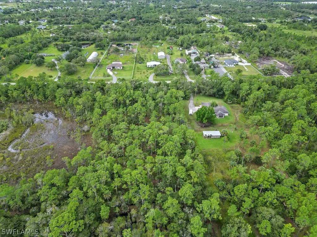 64TH Avenue NE Naples FL 34120
