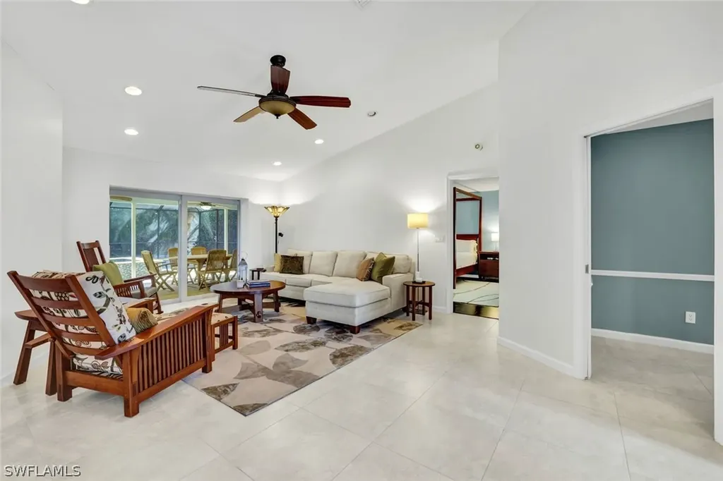 10341 Regent Circle Naples FL 34109