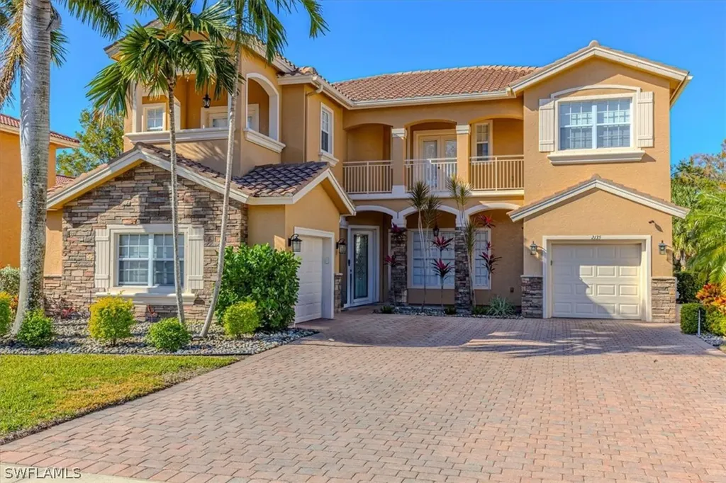 2135 Par Drive Naples FL 34120
