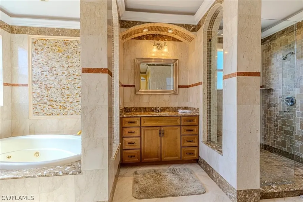 2135 Par Drive Naples FL 34120