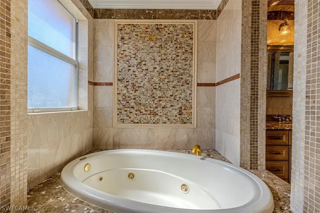 2135 Par Drive Naples FL 34120