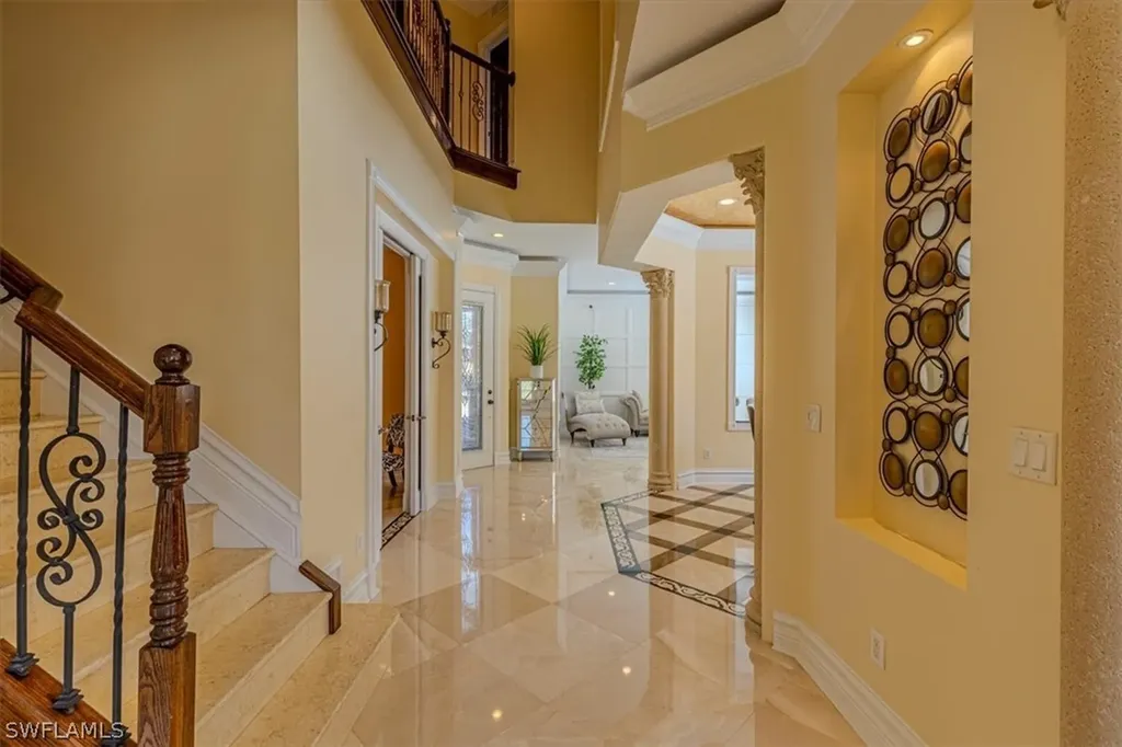 2135 Par Drive Naples FL 34120