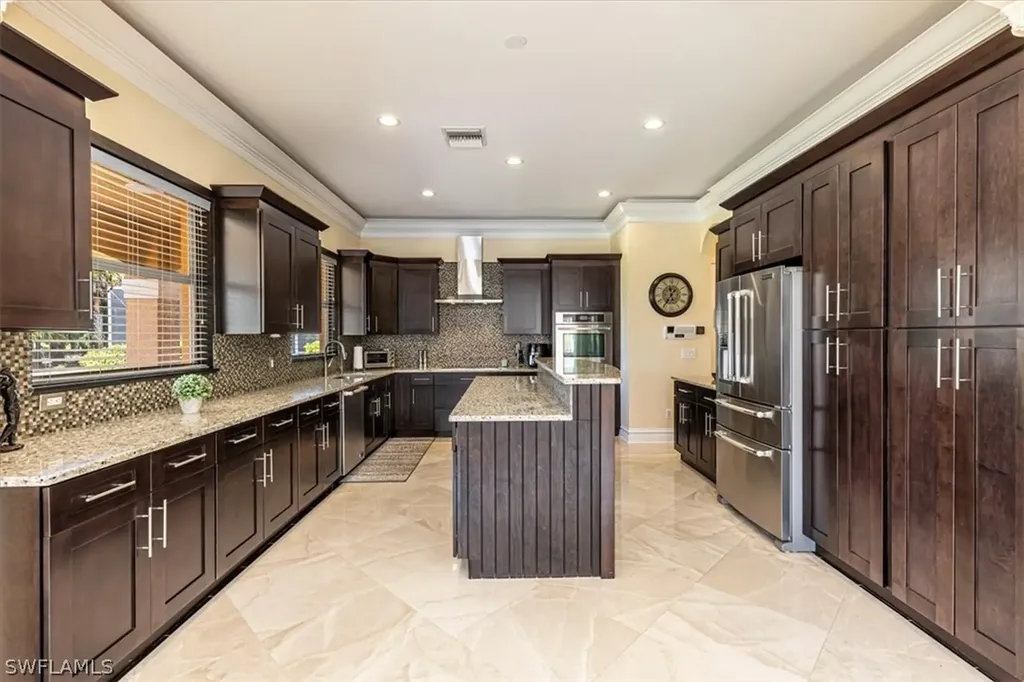 2135 Par Drive Naples FL 34120