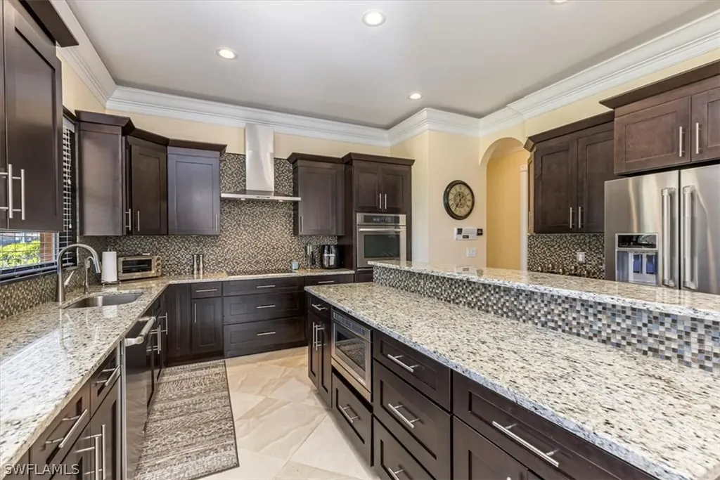 2135 Par Drive Naples FL 34120