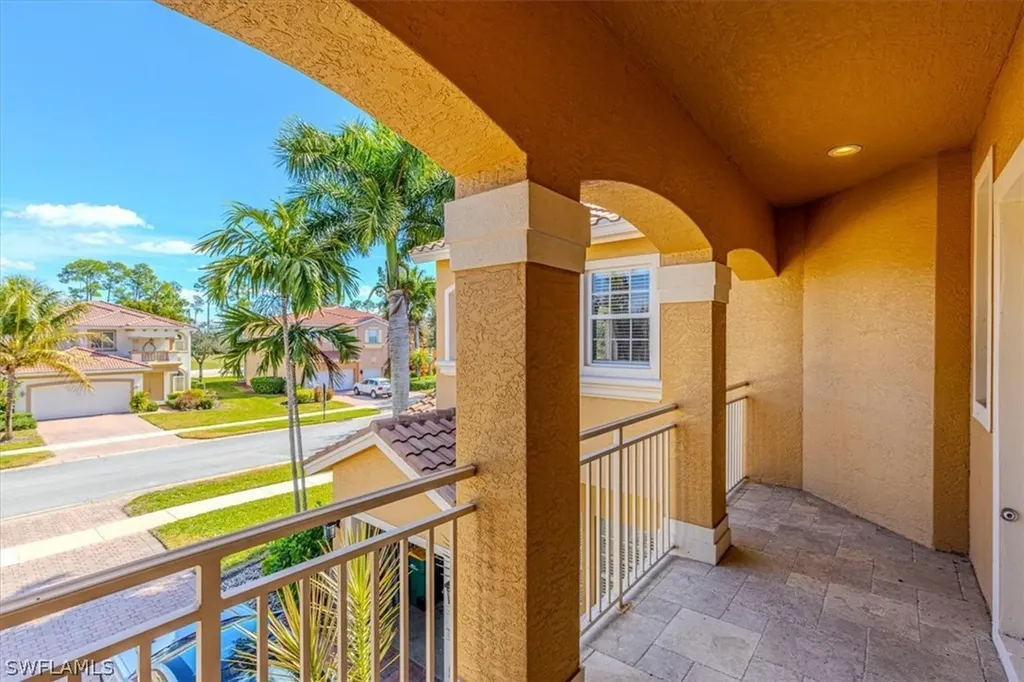 2135 Par Drive Naples FL 34120