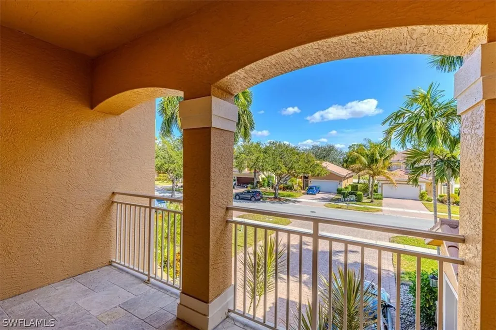 2135 Par Drive Naples FL 34120