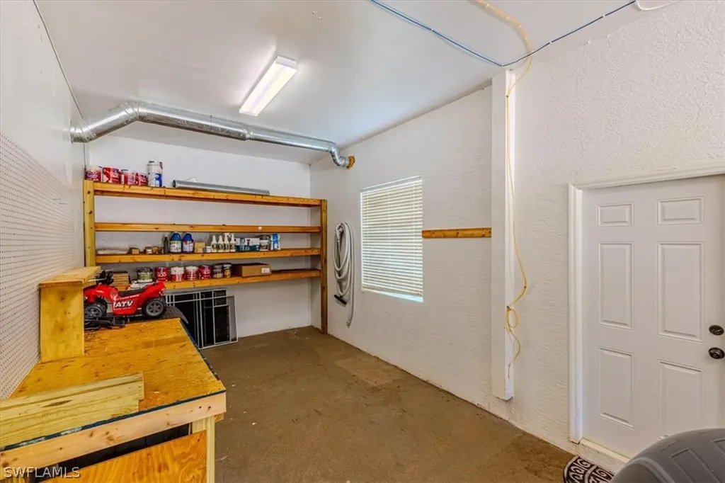 2135 Par Drive Naples FL 34120