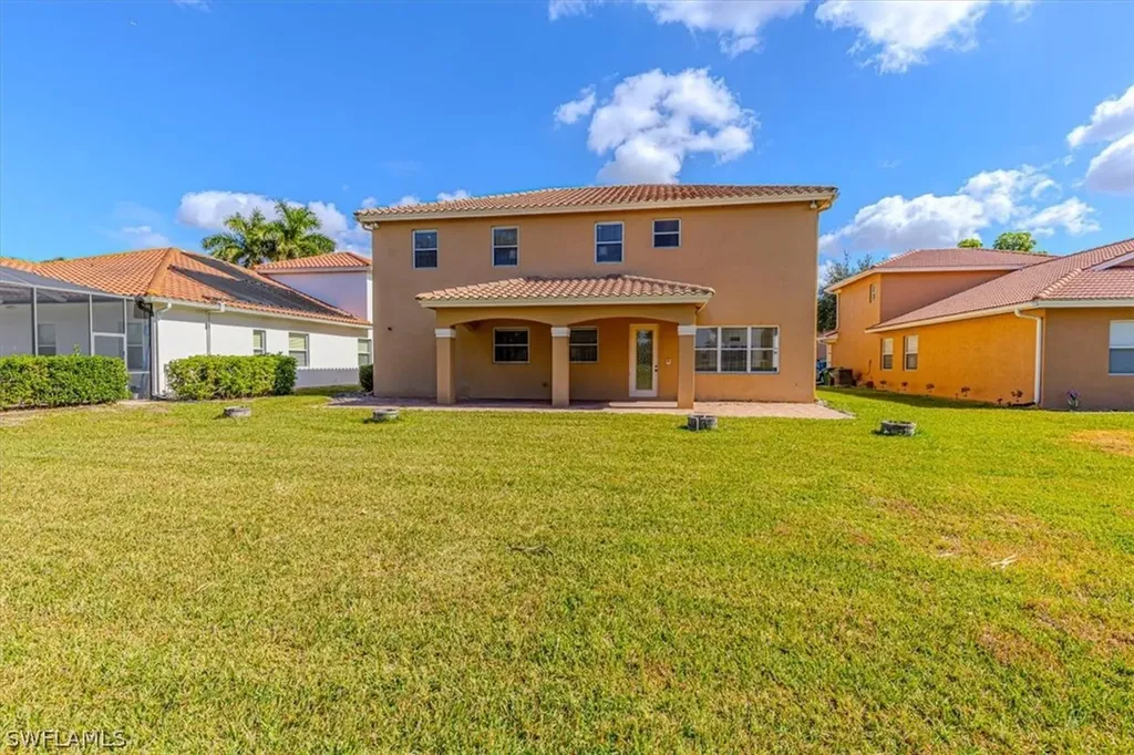 2135 Par Drive Naples FL 34120