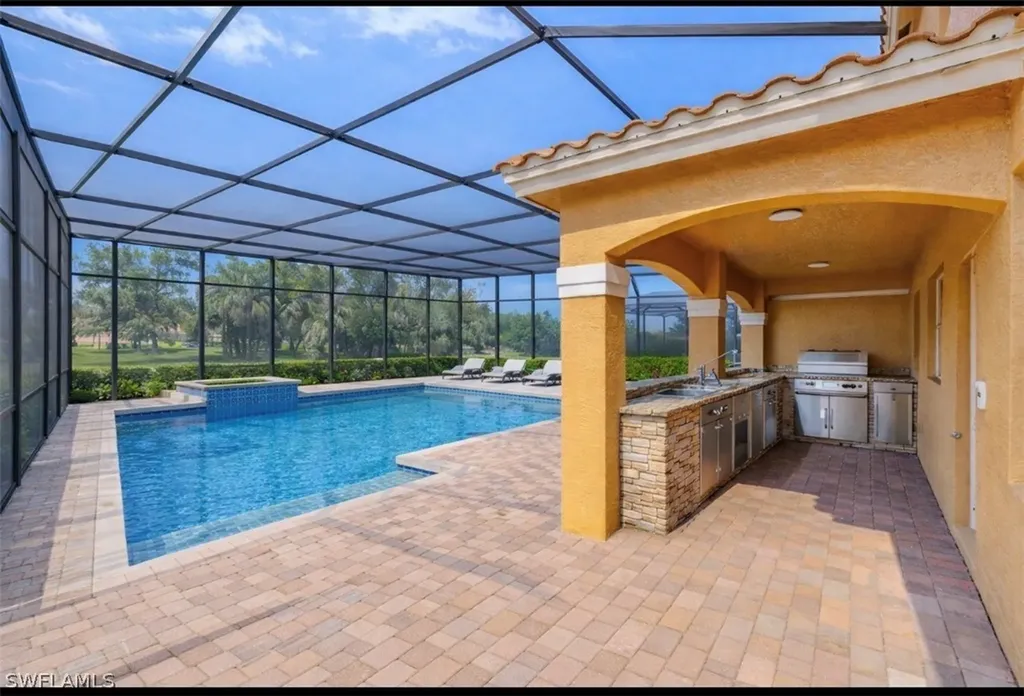 2135 Par Drive Naples FL 34120