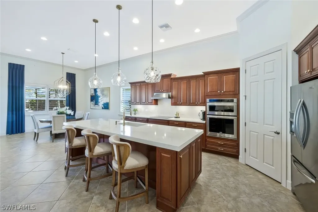 9298 Quarry Drive Naples FL 34120