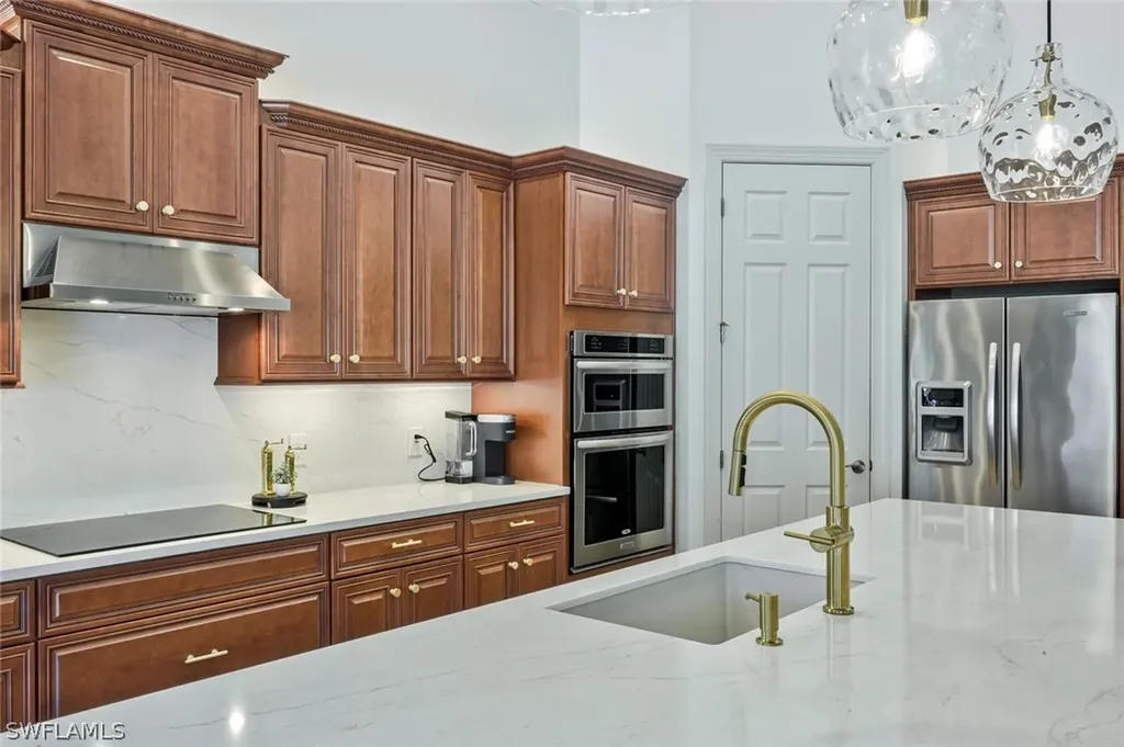 9298 Quarry Drive Naples FL 34120