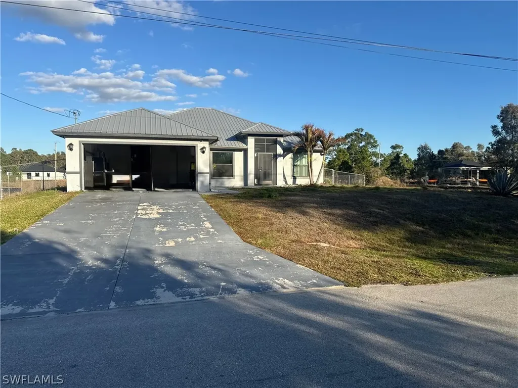 717 Fleming Avenue S Lehigh Acres FL 33974