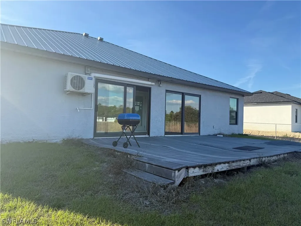 717 Fleming Avenue S Lehigh Acres FL 33974