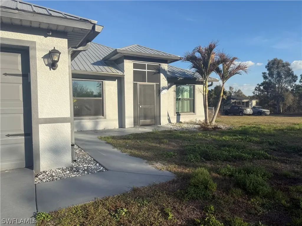 717 Fleming Avenue S Lehigh Acres FL 33974