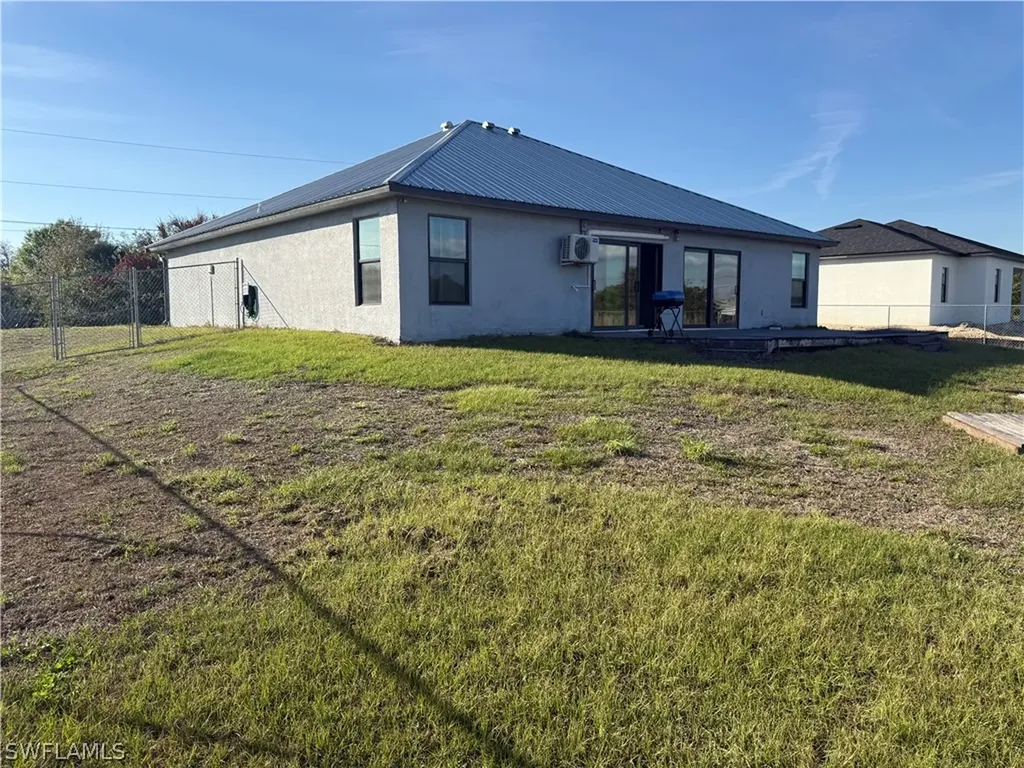 717 Fleming Avenue S Lehigh Acres FL 33974