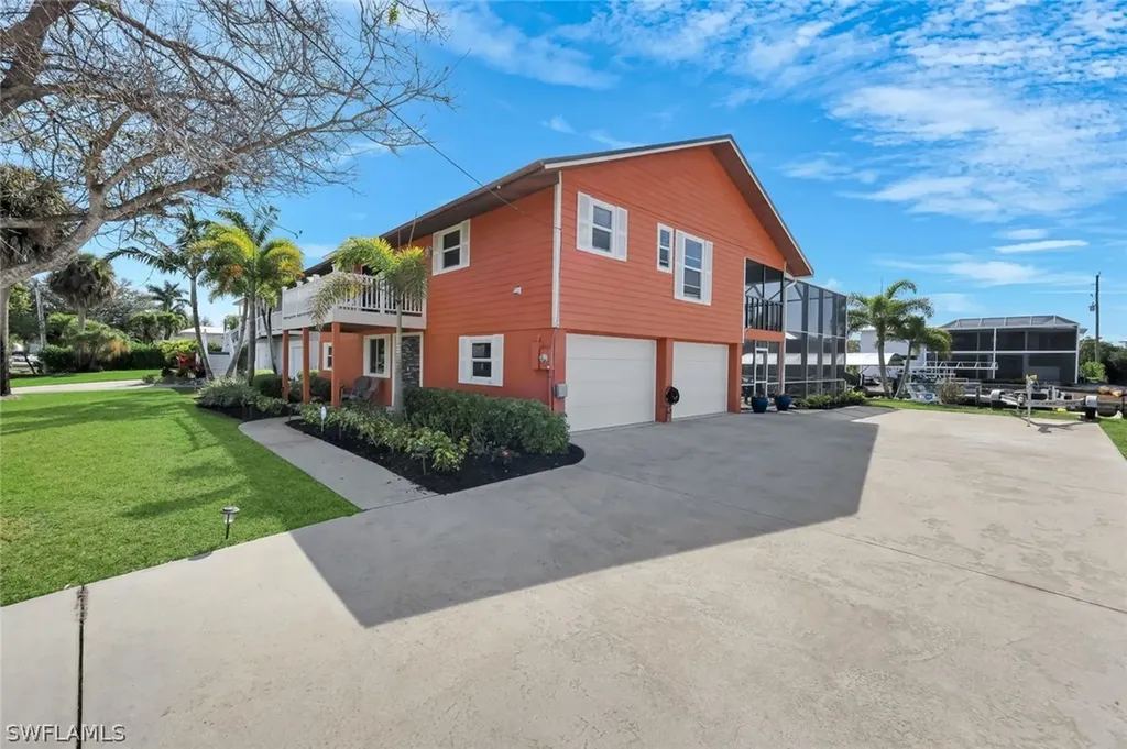 4741 Pembrooke Lane Bonita Springs FL 34134