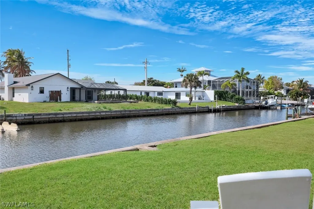 4741 Pembrooke Lane Bonita Springs FL 34134
