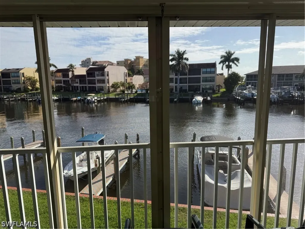 4113 SE 19th Place Cape Coral FL 33904