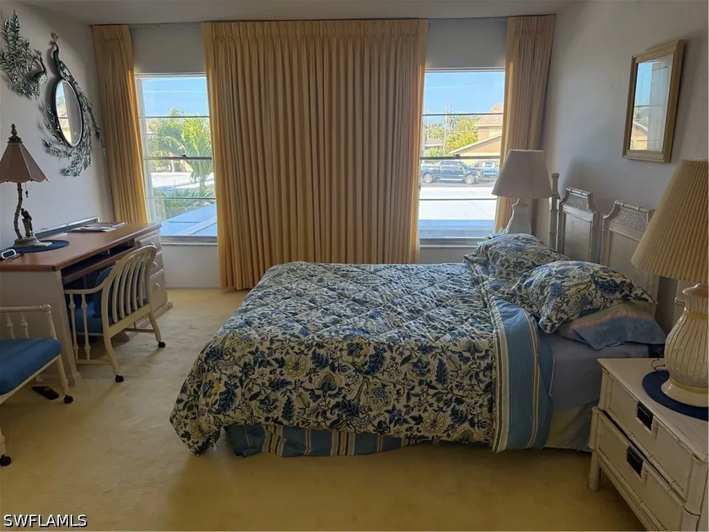 4113 SE 19th Place Cape Coral FL 33904