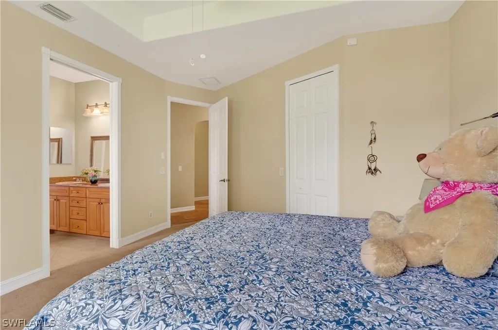 6416 Mark Lane Fort Myers FL 33966