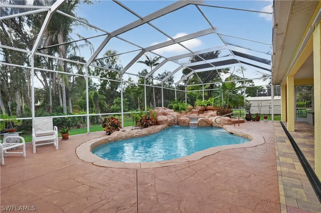 6416 Mark Lane Fort Myers FL 33966
