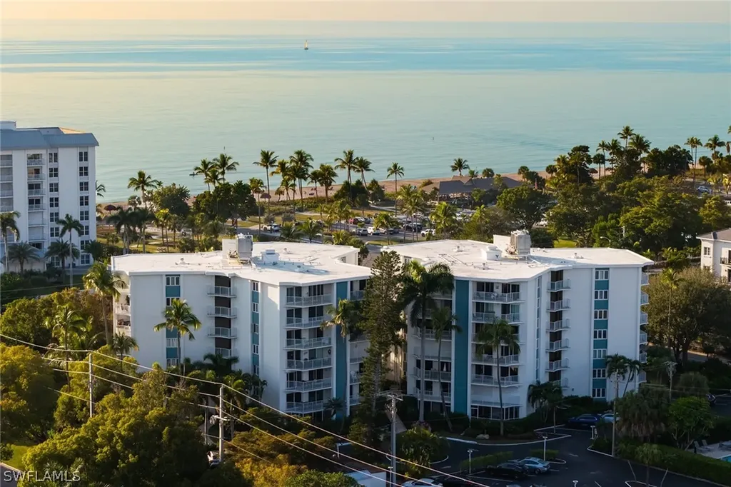 1300 Gulf Shore Boulevard N Naples FL 34102