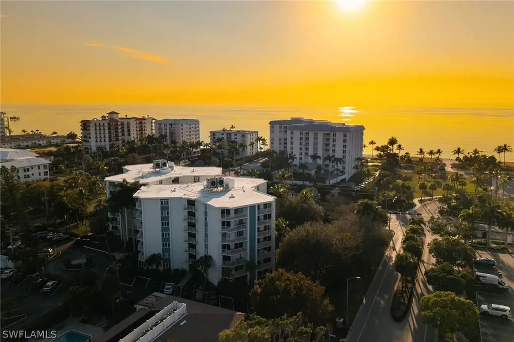 1300 Gulf Shore Boulevard N Naples FL 34102