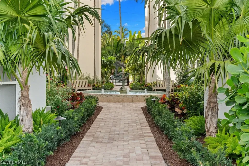 1300 Gulf Shore Boulevard N Naples FL 34102