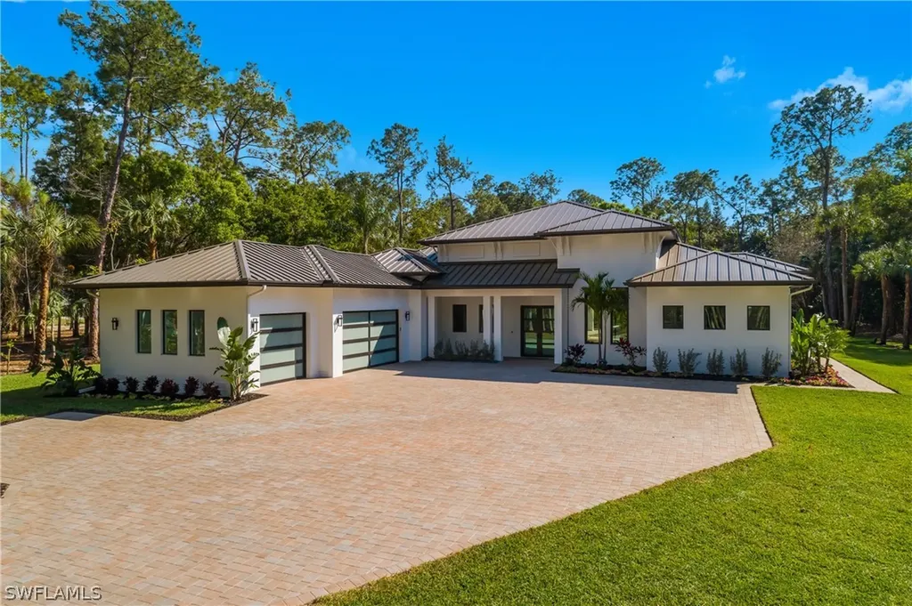 Naples FL, 5000 Palmetto Woods Drive