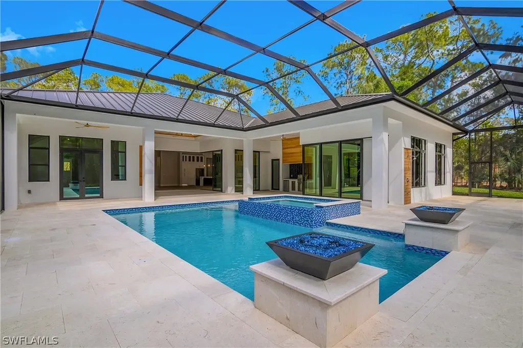 5000 Palmetto Woods Drive Naples FL 34119