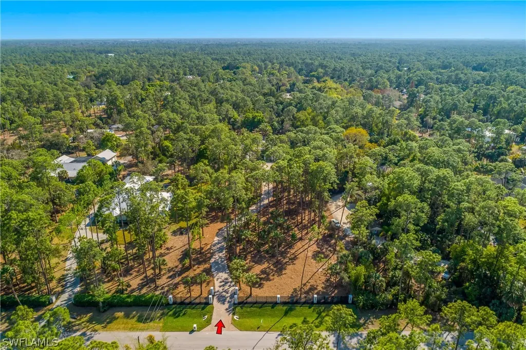 5000 Palmetto Woods Drive Naples FL 34119
