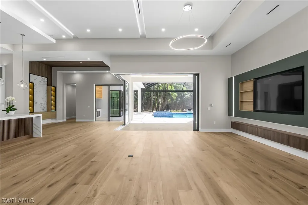 5000 Palmetto Woods Drive Naples FL 34119