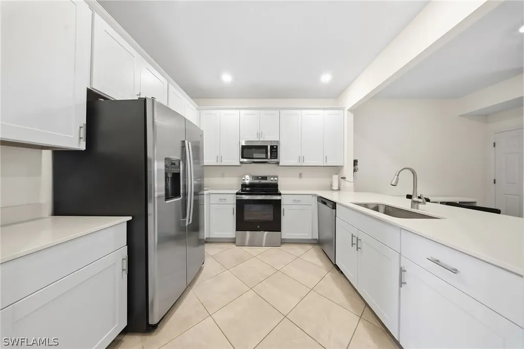 2930 Citrus Street Naples FL 34120