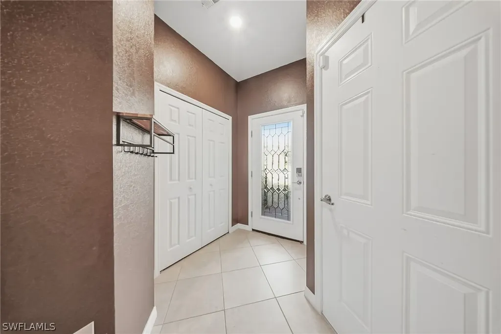 2930 Citrus Street Naples FL 34120