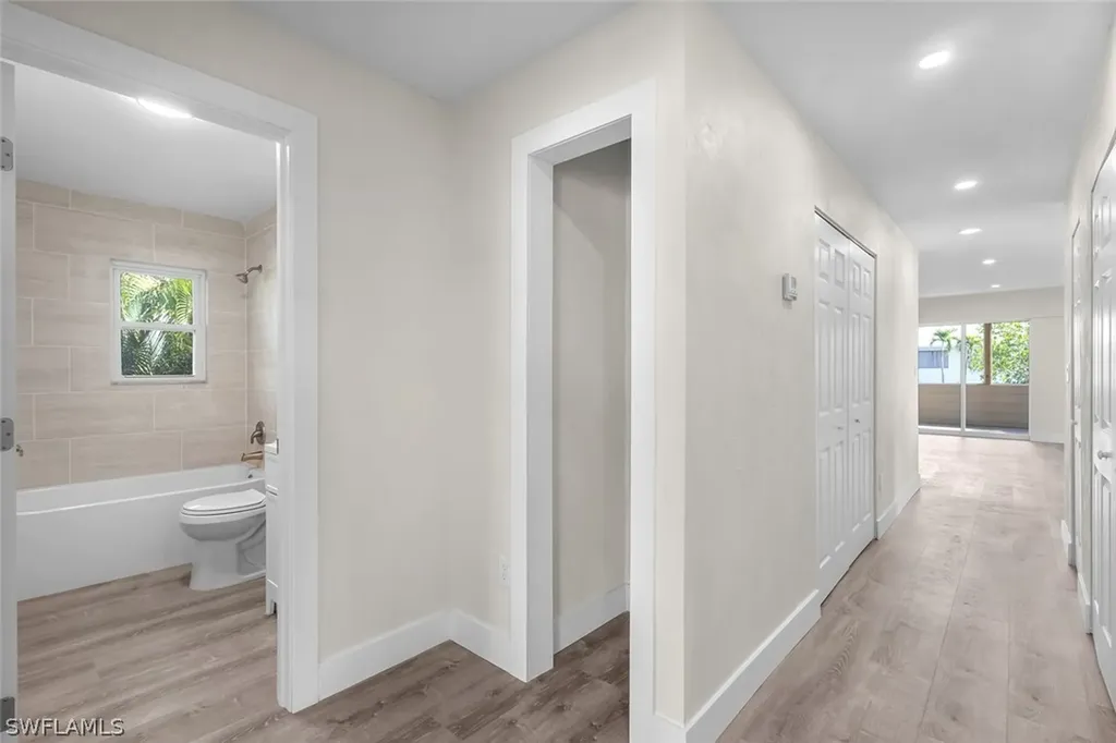 1284 Rainbow Court Naples FL 34110