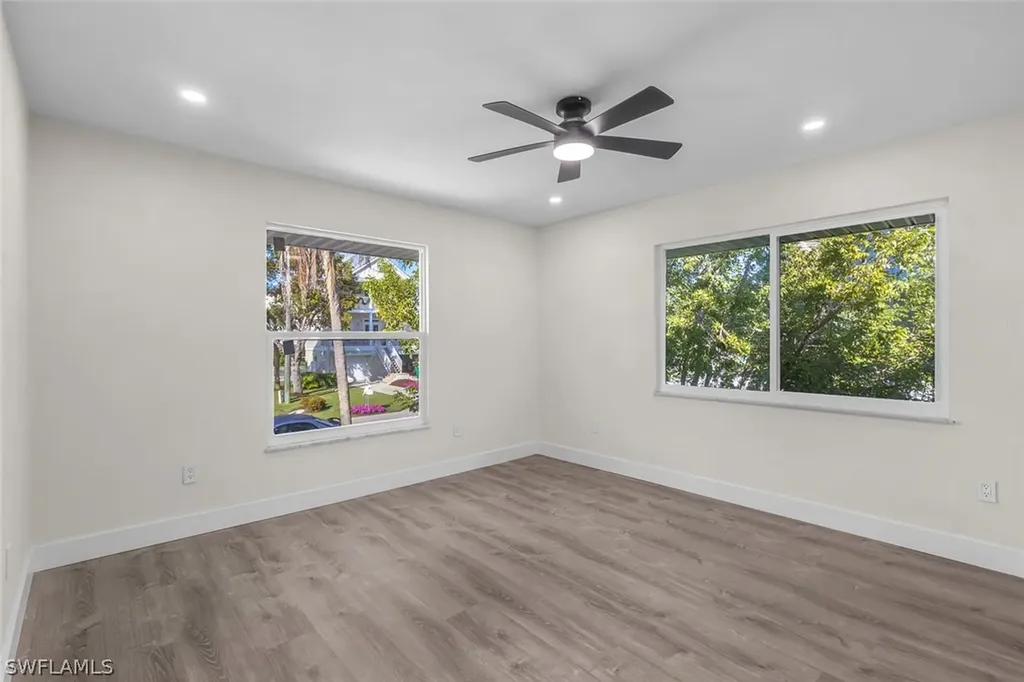 1284 Rainbow Court Naples FL 34110