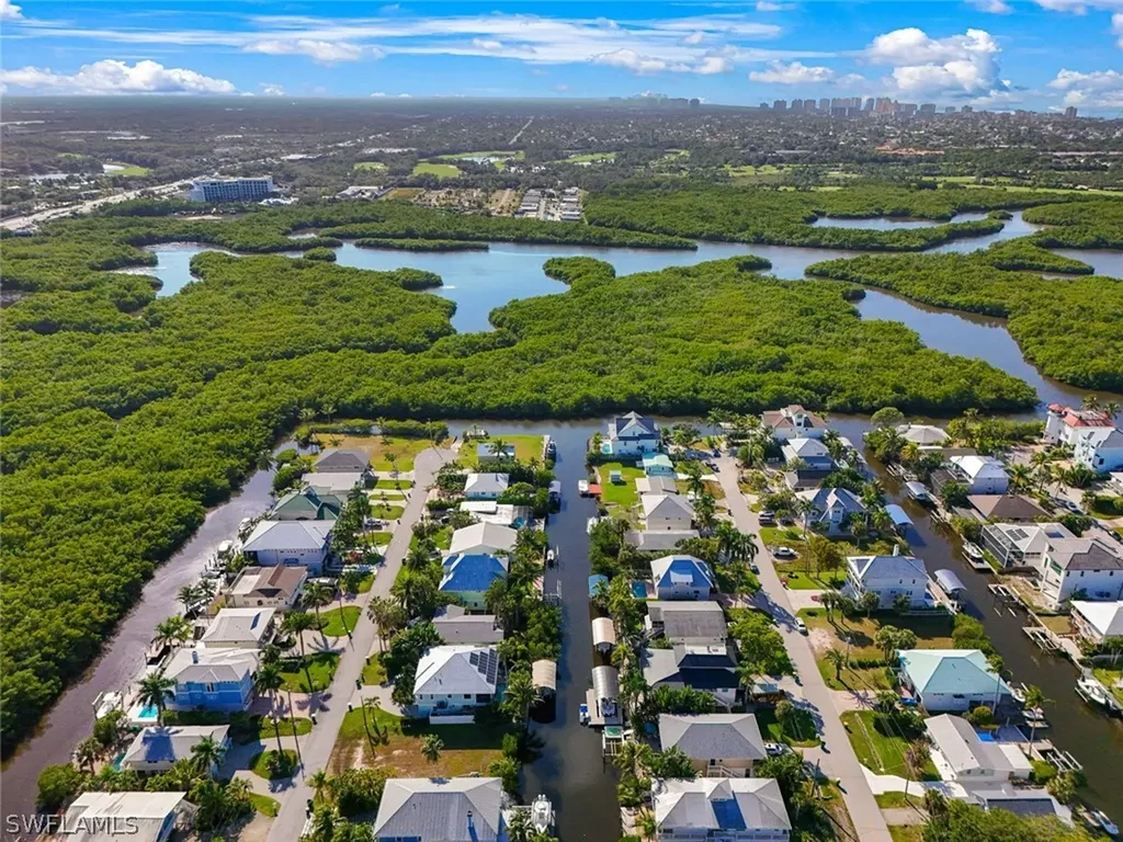 1284 Rainbow Court Naples FL 34110