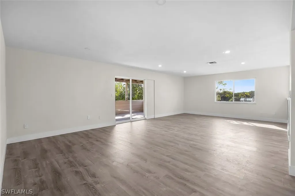 1284 Rainbow Court Naples FL 34110