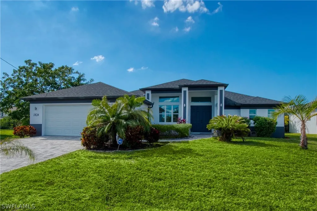 1824 SW 23rd Court Cape Coral FL 33991